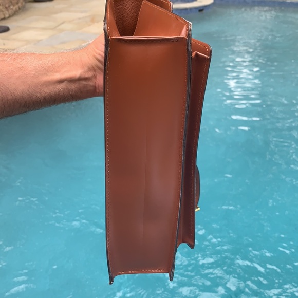 Authentic Preowned Louis Vuitton Mono Shoulder Bag - Picture 9 of 14